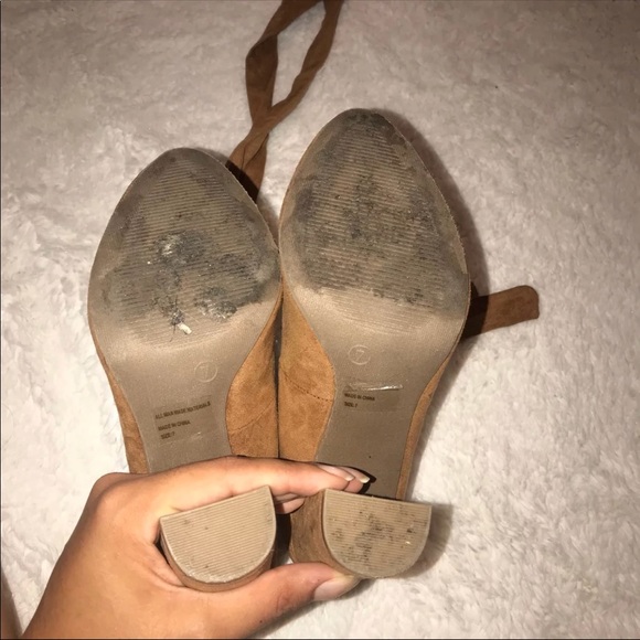 Lace up heels - Picture 4 of 4